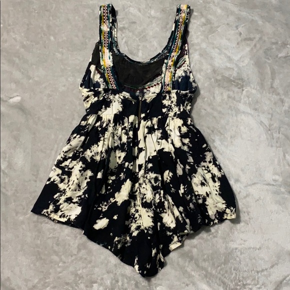 Billabong Romper - Picture 2 of 4